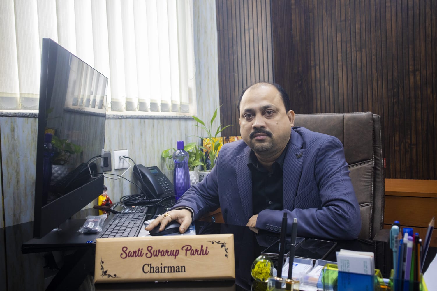 DR. ISHFAQ AHMED GEELANI